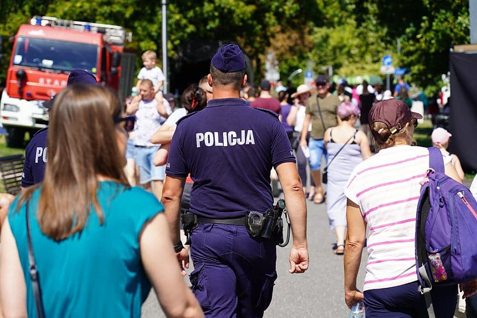Bezpieczniej na oliborzu czy na Bielanach?